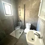 Easybook Cy 205 Apartamento *