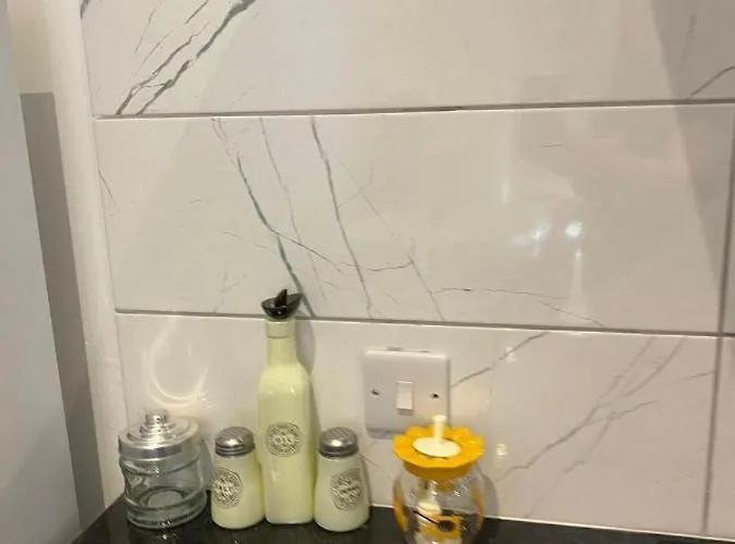 Easybook Cy 205 Apartmán *